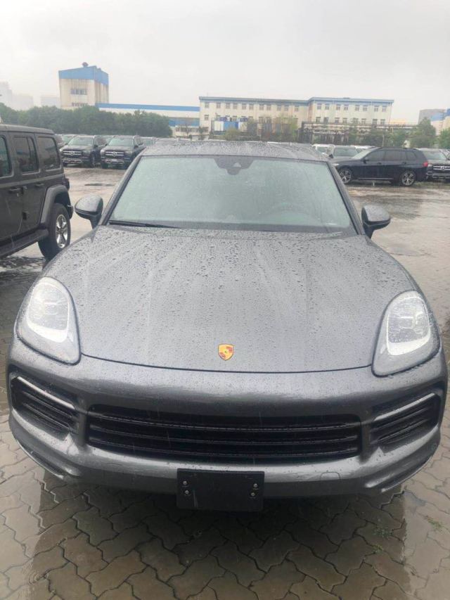 20款保時(shí)捷卡宴3.0T加版 豪華包高配港口現(xiàn)車國六預(yù)售88萬