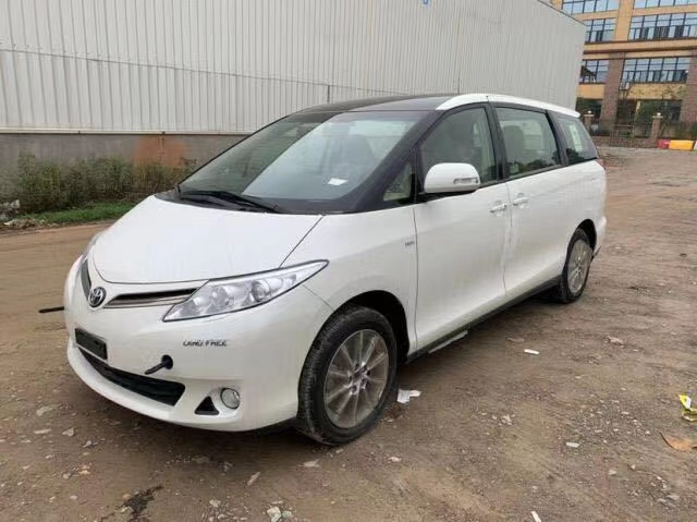 19款豐田普瑞維亞大霸王2.4 港口現(xiàn)車包牌特惠僅售45.5萬(wàn)