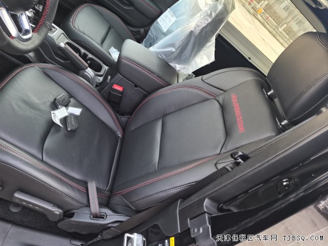 國六牧馬人羅賓漢，港口現(xiàn)車，同比4S店價(jià)格更低！