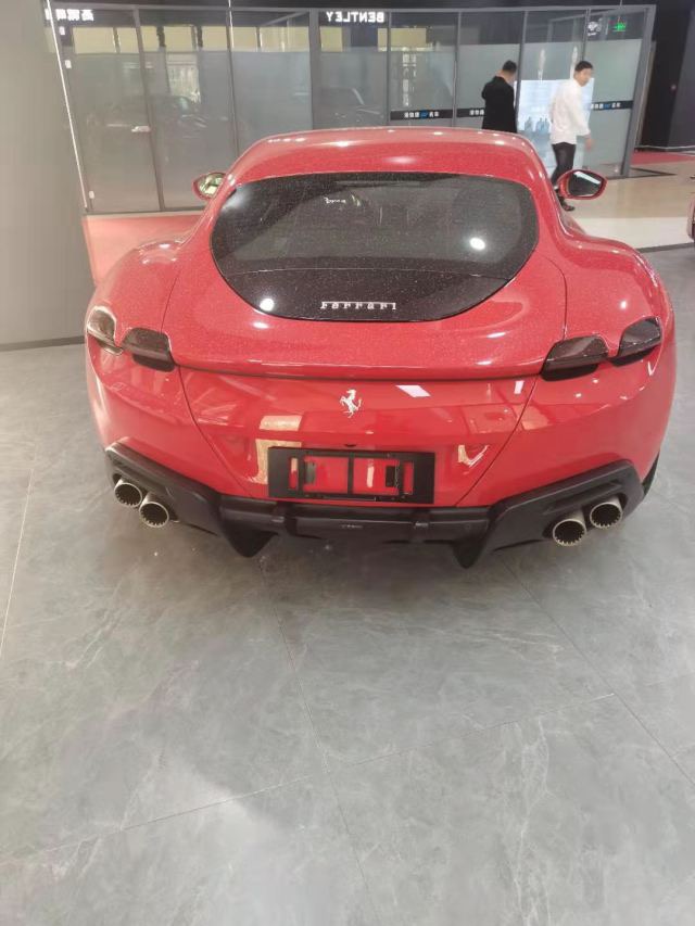 21款法拉利羅馬Roma 20款 3.9T V8 港口現(xiàn)車熱銷中直售全國(guó)