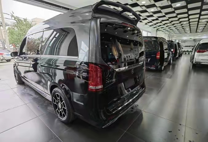 奔馳邁巴赫高頂商務(wù)車V260L觸控座椅  天津港鉅惠直銷全國
