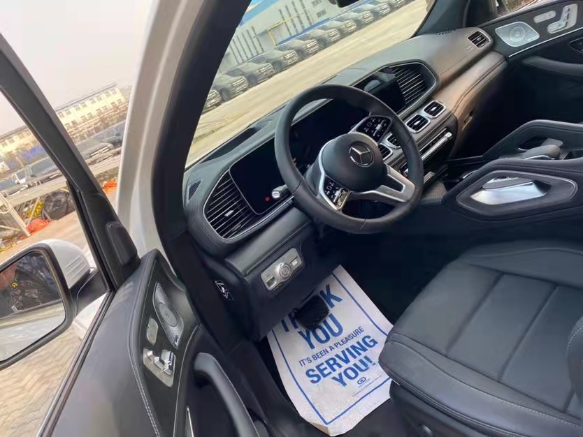 奔馳GLE350 20款 5座 天津港現(xiàn)車特惠促銷中