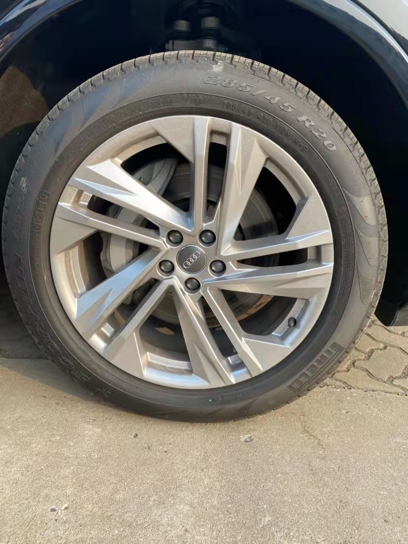  奧迪Q7 201款 3.0T Komfort舒適 天津港全國最新報(bào)價(jià)