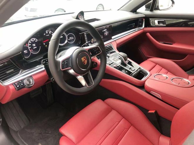 保時(shí)捷Panamera 20款 4S 2.9T 天津港雙十一親情價(jià)鉅惠
