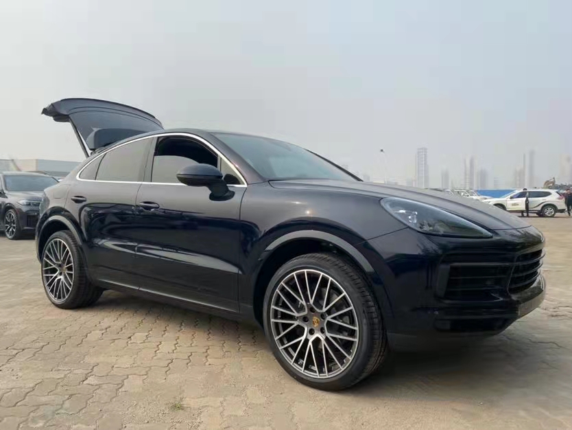 墨版保時(shí)捷卡宴 2020款 Coupe 3.0T 帶給您高質(zhì)量駕駛體驗(yàn)