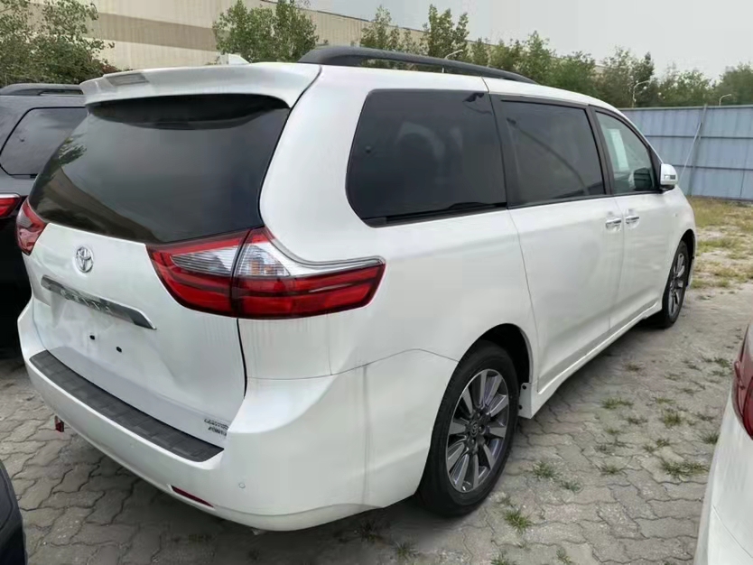 塞納 20款 3.5 四驅(qū) LTD 7座頂配 天津港現(xiàn)車批發(fā)價(jià)