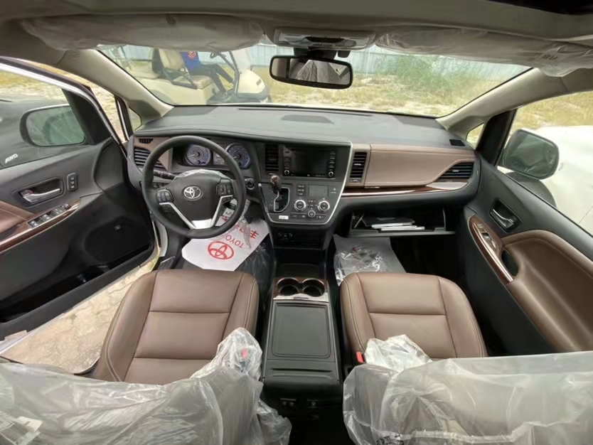 塞納 20款 3.5 四驅(qū) LTD 7座頂配 天津港現(xiàn)車批發(fā)價(jià)