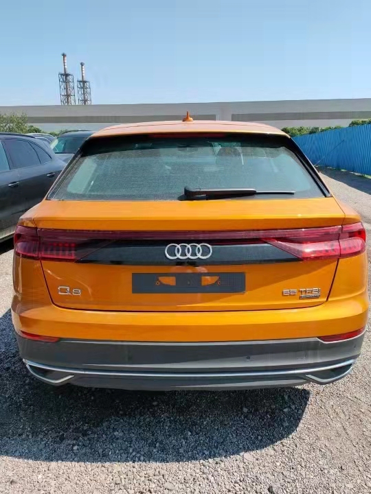 奧迪Q8 21款 3.0T 標(biāo)準(zhǔn) 港口特價(jià)優(yōu)惠促銷
