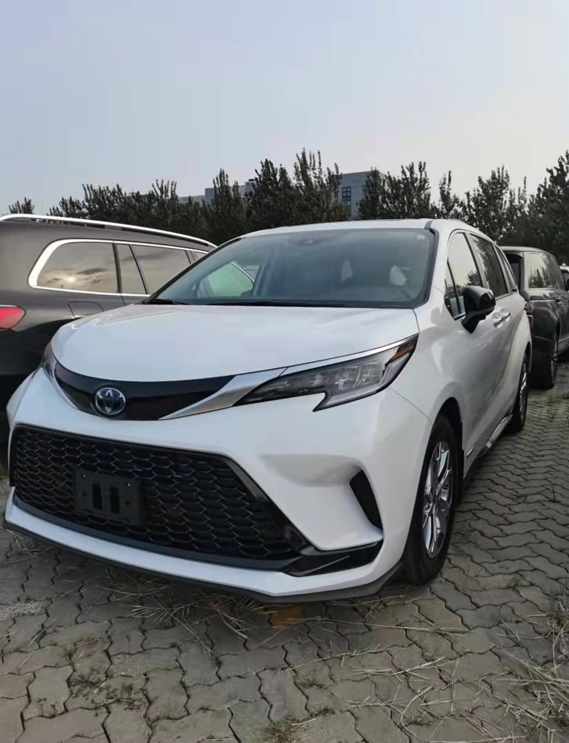 塞納 21款 2.5 油電混合 四驅(qū) XSE 國六現(xiàn)車手續(xù)齊全詳詢