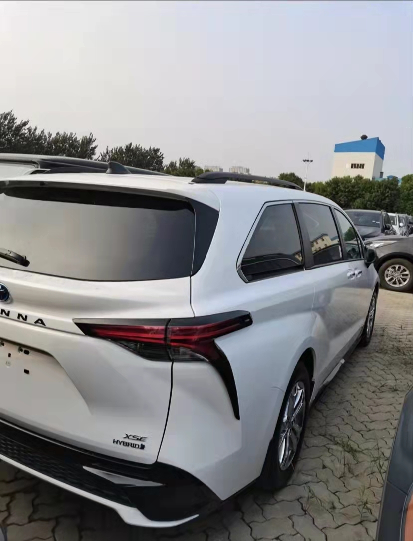 塞納 21款 2.5 油電混合 四驅(qū) XSE 國六現(xiàn)車手續(xù)齊全詳詢