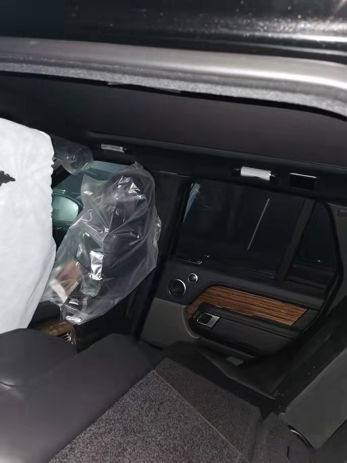  攬勝行政 20款 3.0T  柴油 HSE 國六現(xiàn)車手續(xù)齊全詳詢
