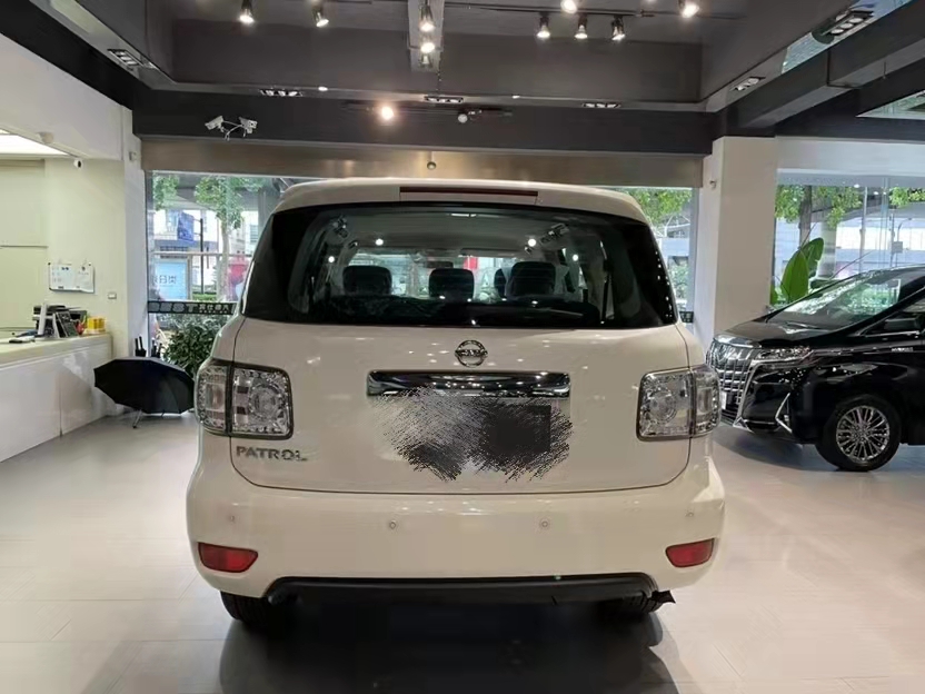 19款尼桑途樂(lè)XE 天津港保稅區(qū)國(guó)五現(xiàn)車(chē)清倉(cāng)狂甩