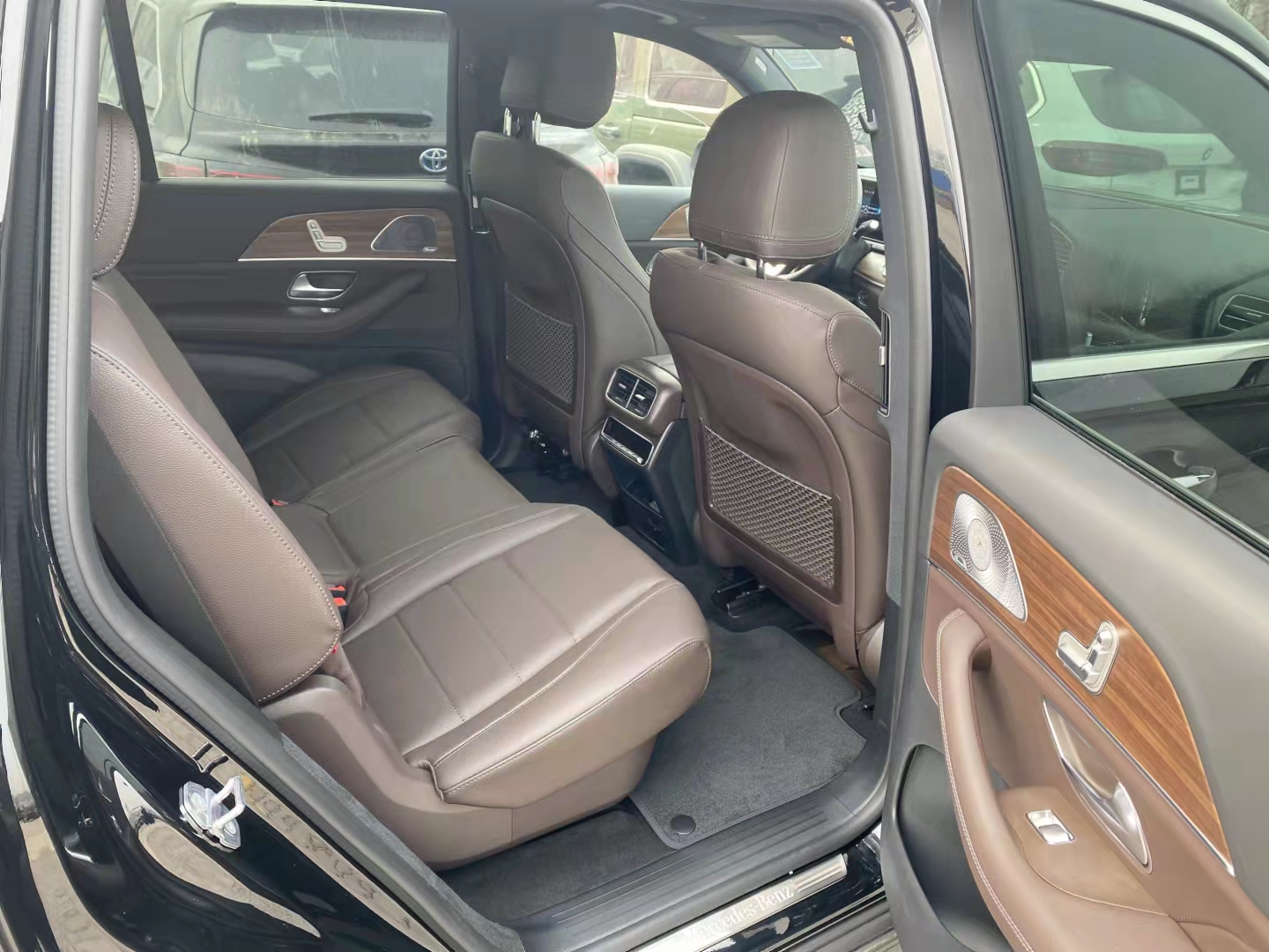 美版 奔馳GLS450 21款 7座 港口現(xiàn)車新行情勁爆價