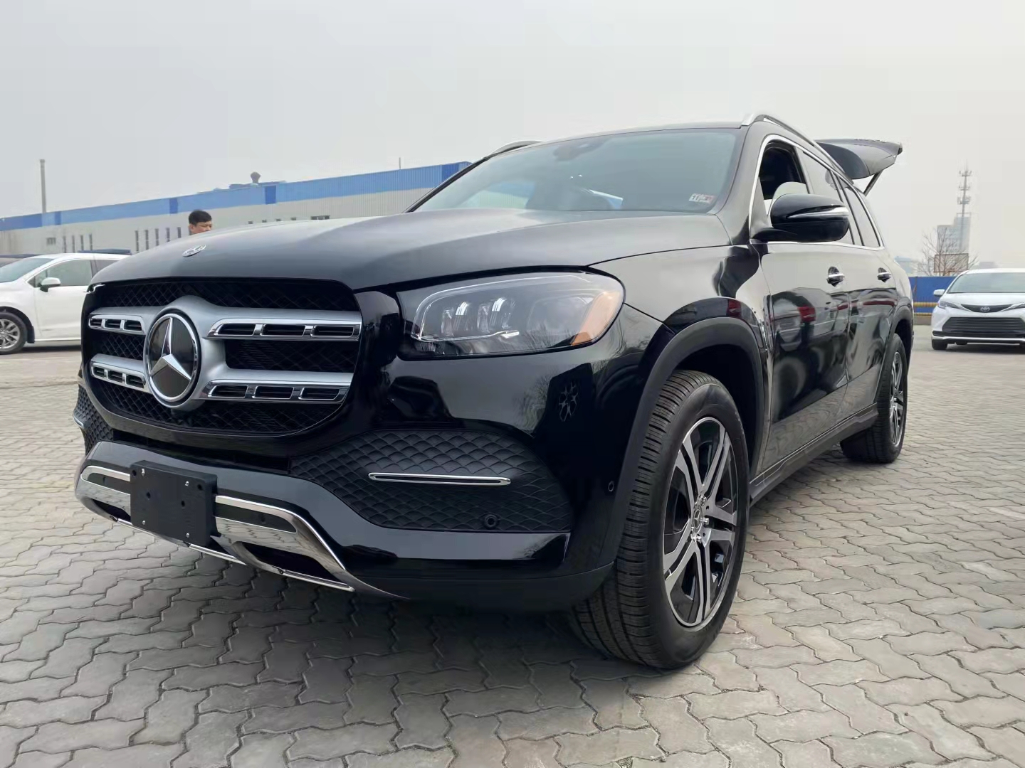 美版 奔馳GLS450 21款 7座 港口現(xiàn)車新行情勁爆價