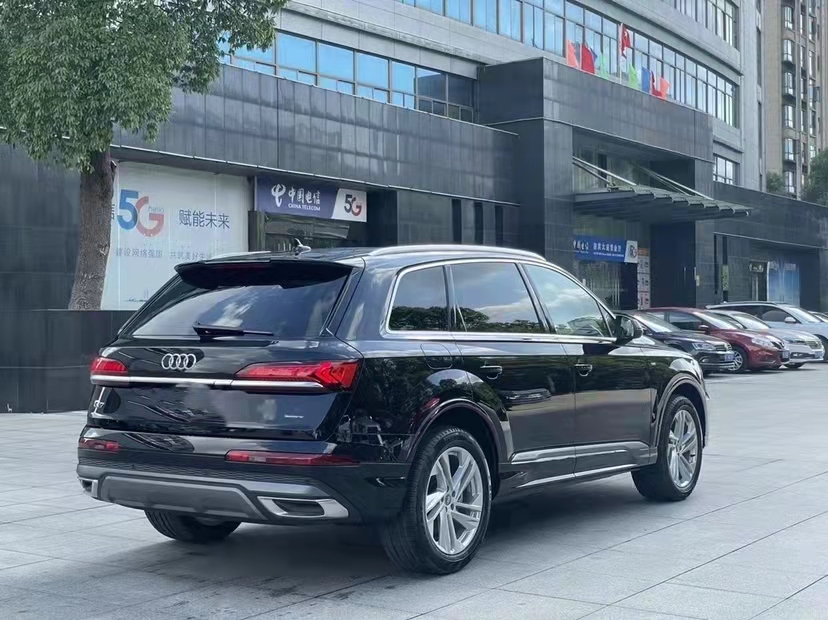 奧迪Q7 20款 3.0T Komfort舒適 港口雙十一大促隨時(shí)提車